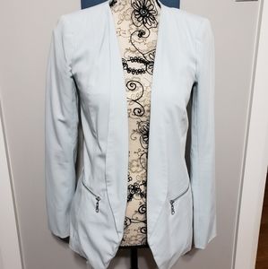 One fashion light blue blazer